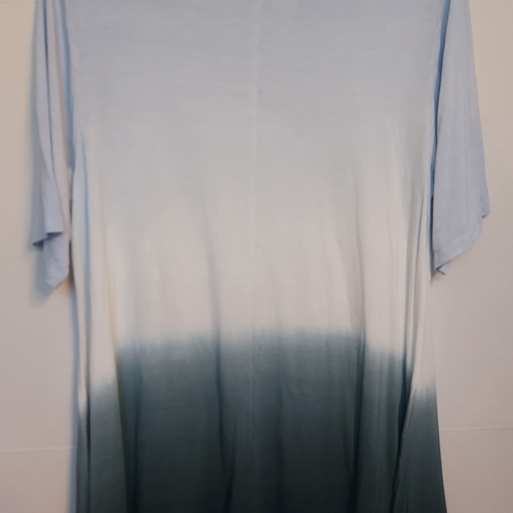 Lane Bryant Blue and Green Ombre Short Sleeve Top Sz 18-20